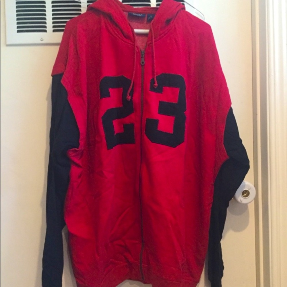 23 Zip Hoodie